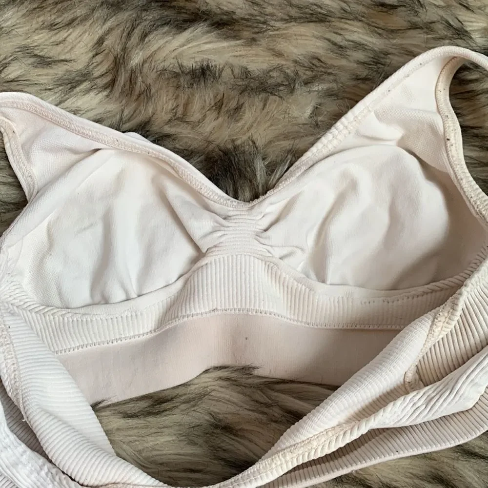 Victoria’s Secret Body by Victoria Unlined No Wire Bra Bralette S